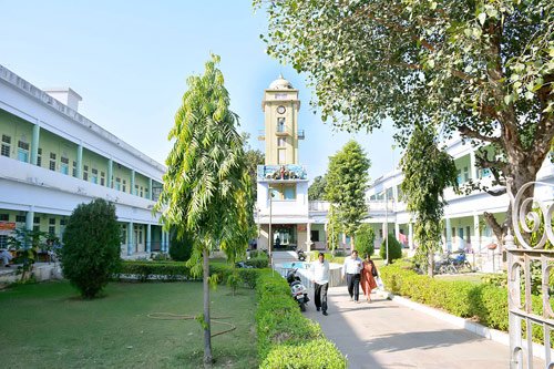 Chavo Veero Temple, Bagar